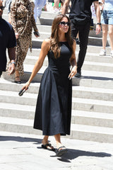 Khloé Kardashian Commands Quiet Chic in Venice • CelebMafia